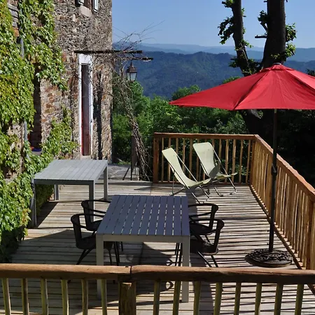 Du Grand Sourel, Sa Vue Et Son Jardin