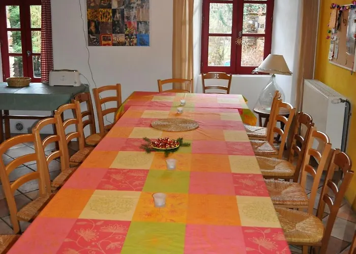 Du Grand Sourel, Sa Vue Et Son Jardin 別荘 *