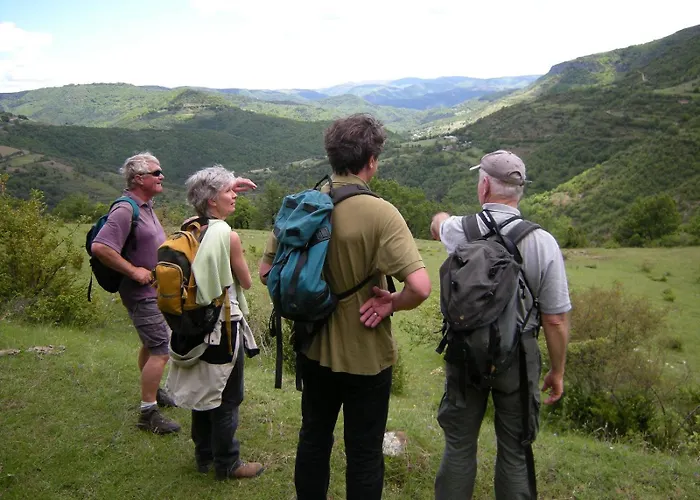 Du Grand Sourel, Sa Vue Et Son Jardin Moissac-Vallee-Francaise